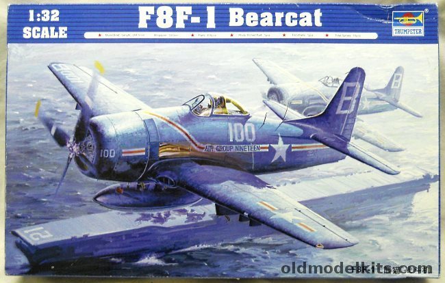 Trumpeter 1/32 Grumman F8F Bearcat With SAC Metal Landing Gear - US Navy VF-19 June 1947 / US Naval Air Reserve Akron OH 1951, 02247 plastic model kit
